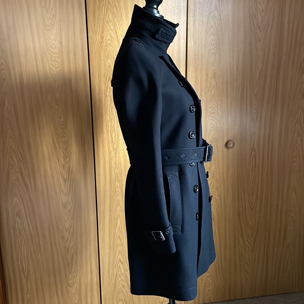 Burberry Black Double-Breasted Wool Trench Coat with Belt - Picture 5 of 12